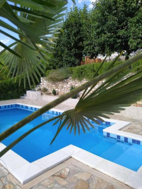 Villa DaIris
